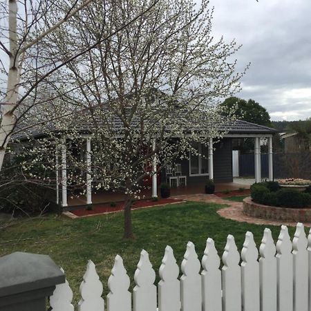 Pomegranate Guest House Healesville Buitenkant foto